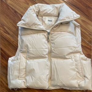 Cream Cropped Puffer Vest